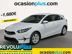 Blanco Usado 2023 Kia Ceed Utilitario | 16.810 € (Precio justo)