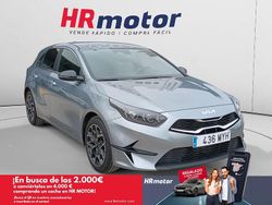 Gris Usado 2025 Kia Ceed Style Berlina | 20.840 € (Super precio)
