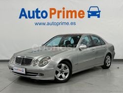 Gris / plata Usado 2004 Mercedes E320 Avantgarde Berlina | 4970 € (Buen precio)