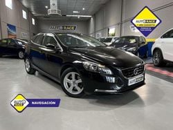 Negro Usado 2017 Volvo V40 Kinetic Familiar | 11.900 € (Precio justo)