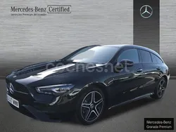 Negro Usado 2024 Mercedes CLA200 Shooting Brake Familiar | 39.900 € (Un poco caro)
