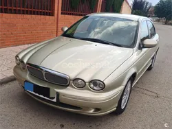 Beige Usado 2008 Jaguar X-type Executive Berlina | 4499 € (Precio justo)