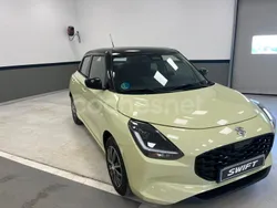 Amarillo Usado 2024 Suzuki Swift Berlina | 16.500 € (Precio justo)