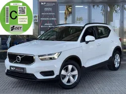 Blanco Usado 2021 Volvo XC40 Momentum SUV | 21.990 € (Precio justo)