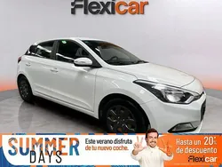 Blanco Usado 2017 Hyundai i20 Active | 10.990 € (Precio justo)