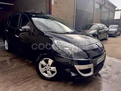Negro Usado 2012 Renault Scénic III Dynamique Monovolumen | 4490 € (Super precio)