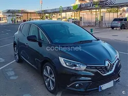 Negro Usado 2020 Renault Scénic IV Zen Monovolumen | 19.800 € (Un poco caro)
