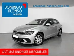 Plateado Usado 2022 VW Polo Trendline Berlina | 15.290 € (Precio justo)
