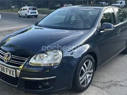 Azul Usado 2007 VW Jetta Advance Berlina | 6900 € (Precio justo)