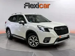 Blanco Usado 2023 Subaru Forester SUV | 24.490 € (Buen precio)