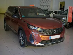 Otro Usado 2023 Peugeot 5008 Allure Monovolumen | 25.300 € (Precio justo)