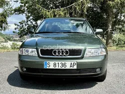 Verde Usado 2000 Audi A4 Berlina | 3500 €