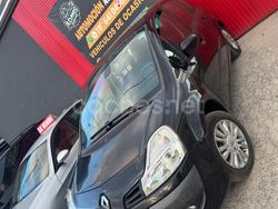 Negro Usado 2012 Renault Grand Modus Evolution Monovolumen | 4600 €