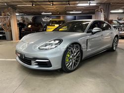 Gris / plata Usado 2018 Porsche Panamera 4 Berlina | 49.995 €