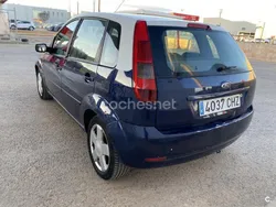 Azul Usado 2003 Ford Fiesta Trend Utilitario | 2200 € (Buen precio)