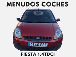 Burdeos Usado 2006 Ford Fiesta Ambiente Utilitario | 2800 € (Precio justo)