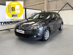Gris / plata Usado 2011 Renault Mégane III Dynamique Berlina | 7500 € (Precio justo)