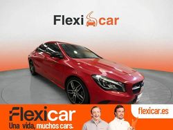 Rojo Usado 2017 Mercedes CLA180 Urban Berlina | 19.470 €
