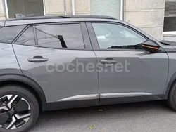 Gris / plata Usado 2023 Peugeot 2008 Allure SUV | 19.000 € (Precio justo)