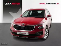 Rojo Usado 2025 Skoda Kamiq Selection SUV | 22.200 € (Precio justo)
