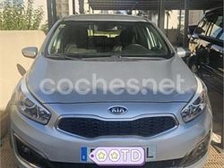 Gris / plata Usado 2016 Kia Ceed GT GT-Line Berlina | 11.500 € (Precio justo)
