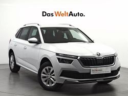 Blanco Usado 2023 Skoda Kamiq Ambition SUV | 20.990 € (Un poco caro)