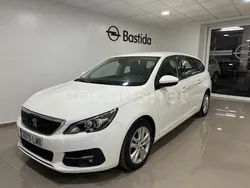 Blanco Usado 2021 Peugeot 308 Active Familiar | 14.300 € (Precio justo)