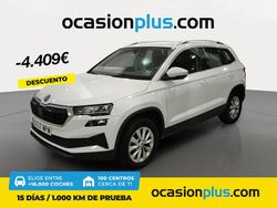 Blanco Usado 2024 Skoda Karoq Selection SUV | 27.490 € (Precio justo)
