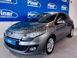 Gris / plata Usado 2012 Renault Mégane III Dynamique Berlina | 8200 € (Un poco caro)