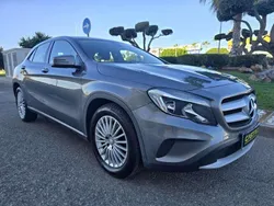 Gris Usado 2016 Mercedes GLA180 SUV | 12.500 €