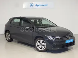 Gris / plata Usado 2022 VW Golf VIII Berlina | 22.500 € (Precio justo)