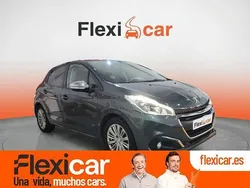 Gris Usado 2017 Peugeot 208 Style Utilitario | 8990 € (Un poco caro)