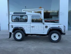 Blanco Usado 2002 Land Rover Defender S SUV | 22.999 €