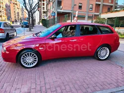 Rojo Usado 2006 Alfa Romeo 156 Familiar | 2800 €