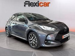 Gris Usado 2021 Toyota Yaris Hybrid Style Utilitario | 17.490 € (Precio justo)
