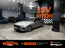 Gris / plata Usado 2021 Volvo S60 R-Design Berlina | 29.850 € (Precio justo)