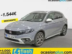 Gris Usado 2022 Fiat Tipo Cross Utilitario | 15.446 € (Precio justo)