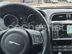 Gris / plata Usado 2016 Jaguar F-Pace Prestige SUV | 19.200 € (Un poco caro)