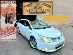 Blanco Usado 2010 Toyota Avensis Premium Familiar | 6995 € (Buen precio)