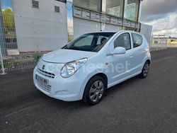 Blanco Usado 2010 Suzuki Alto Utilitario | 4995 € (Un poco caro)
