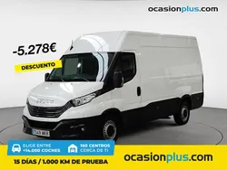 Blanco Usado 2023 Iveco Daily Berlina | 27.800 € (Precio justo)