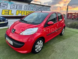 Rojo Usado 2006 Peugeot 107 Utilitario | 3499 € (Precio justo)
