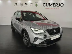 Gris / plata Usado 2024 Seat Arona FR SUV | 19.500 € (Precio justo)