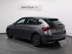 Gris Usado 2024 Skoda Scala Utilitario | 22.490 € (Precio justo)