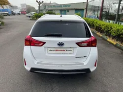 Toyota Auris Touring Sports