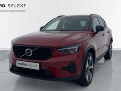 Rojo Usado 2024 Volvo XC40 Plus SUV | 42.900 €