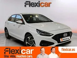 Blanco Usado 2024 Hyundai i30 Berlina | 18.990 € (Precio justo)