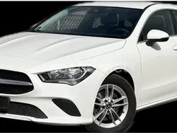 Blanco Usado 2019 Mercedes CLA200 Shooting Brake Familiar | 19.900 € (Un poco caro)