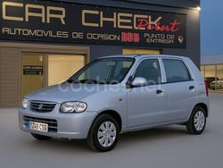 Gris / plata Usado 2004 Suzuki Alto Utilitario | 2600 €