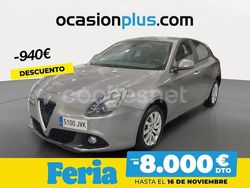 Gris / plata Usado 2016 Alfa Romeo Giulietta Berlina | 10.350 € (Caro)